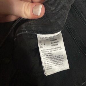 American eagle, size 4, mom jean